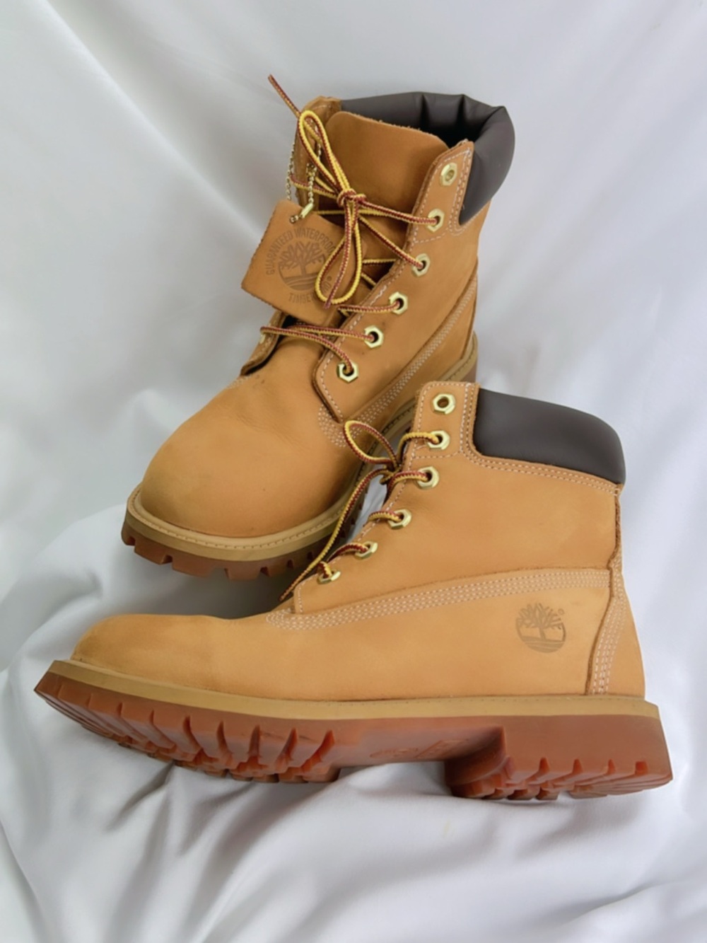 Timberland Junior’s Premium Waterproof Boots Wheat Nubuck Size 5 Youth